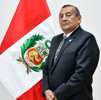 Walter César Olivos Romano