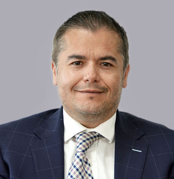 Titular De La Unidad De Administración Operación Y Tecnologías