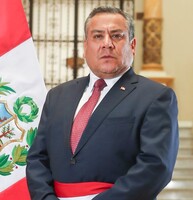 Gustavo Lino Adrianzén Olaya
