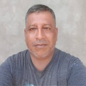 Carlos Eduardo Oliden Arevalo