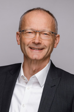 Helmut Martin