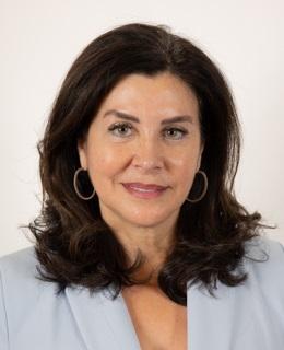 María Arenales Serrano Argüello