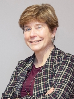 María Dolores Candedo Gunturiz