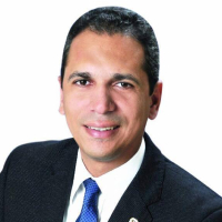 Omar Méndez Lluberes