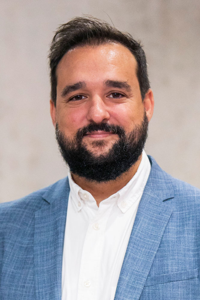 Raúl Oliván Cortés