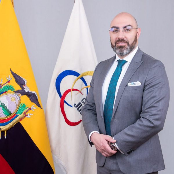 Mgs. Mario Godoy Naranjo
