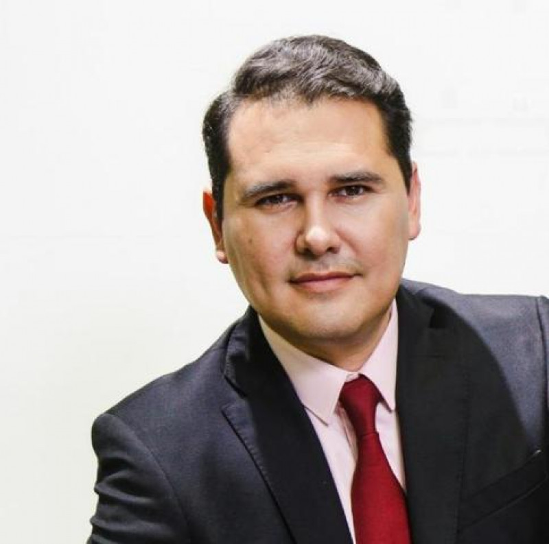 Adolfo Salazar Razo