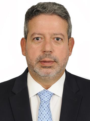 Arthur César Pereira De Lira