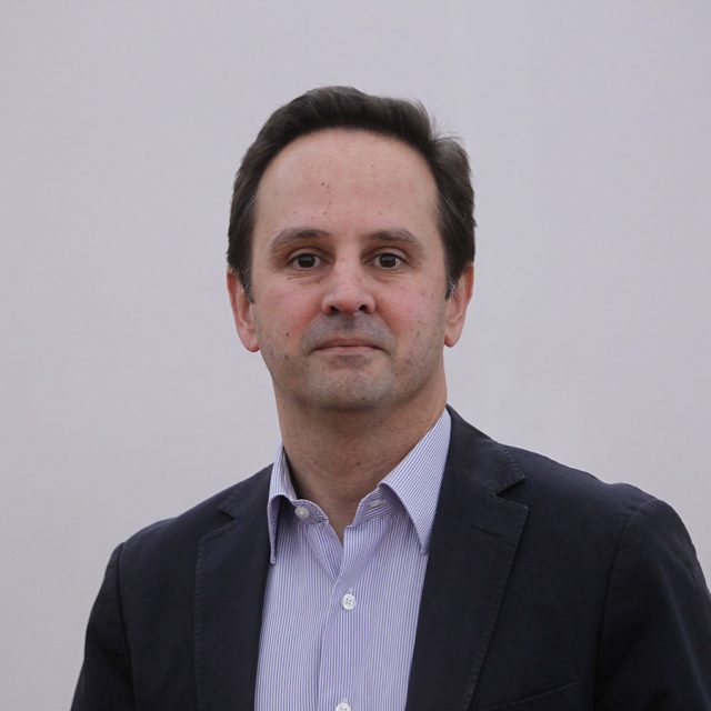 Fernando De Medina Maciel Almeida Correia