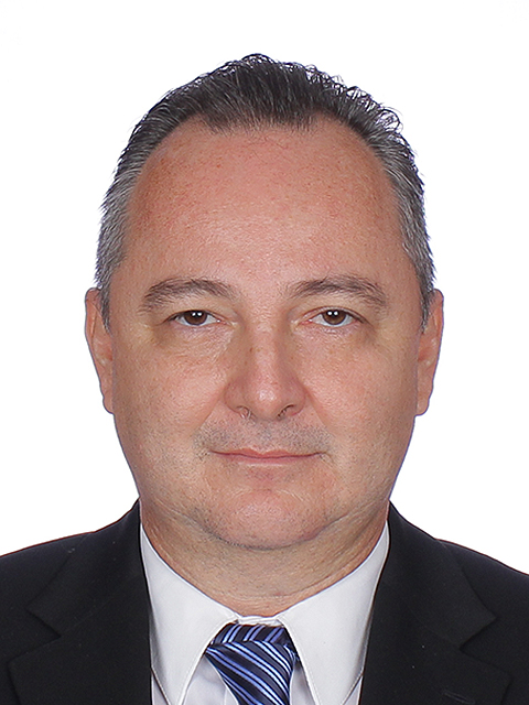 José Luis Elorza Flores