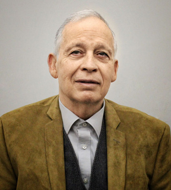 A Manuel González Guerrero