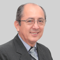 César Santiago Nieves Yzaguirre