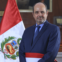 Luis Fernando Helguero González