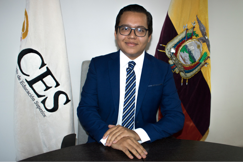 álvaro Hernán Villagómez Palacios