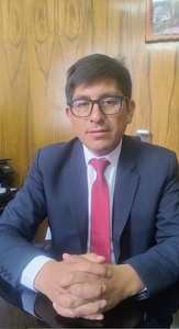 Albert Vasquez Mora