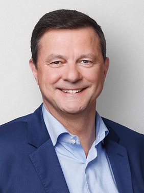Oliver Grundmann