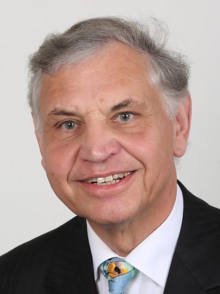 Andreas Auer