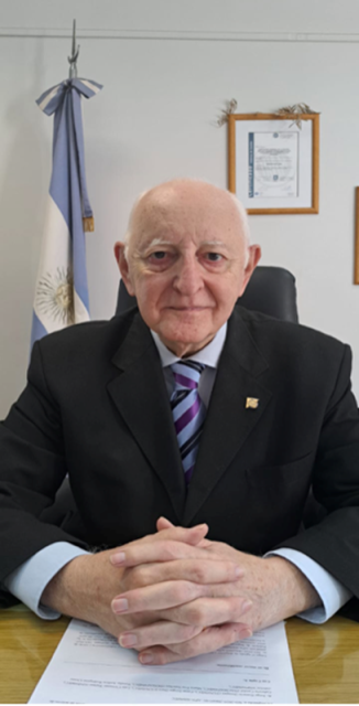 César Sergio Duro