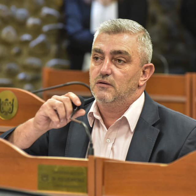 José Luis Martinez