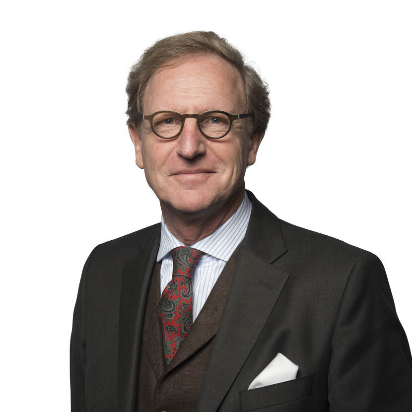 Drs Marco Hennis