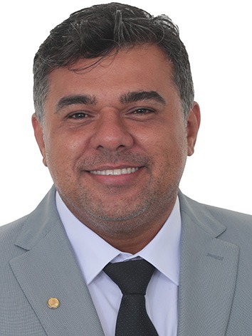 Mauro Ivan Farias De Santiago Junior