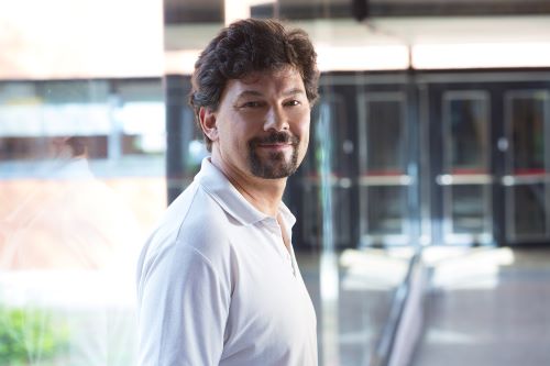 Carlos Peña Garay
