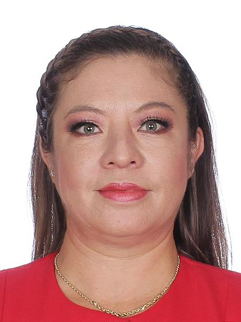 Nelly Maceda Carrera
