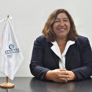Doris Milagros Canduelas Cervantes