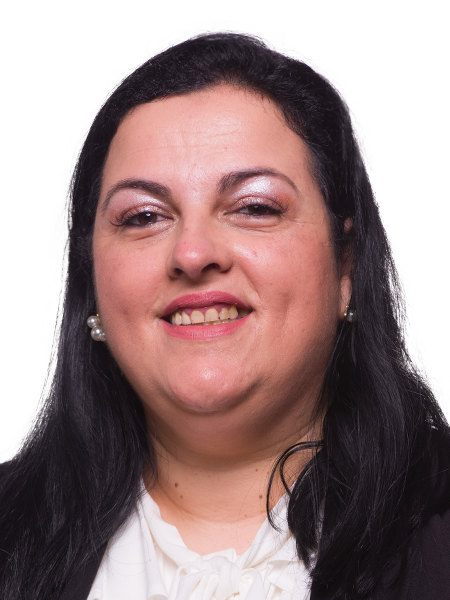 Claudia Cristina Avelar Santos