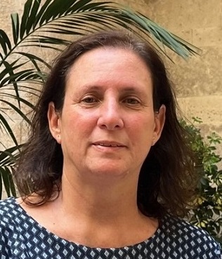 Pilar Tébar Martínez