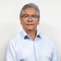 Luis Elias Lumbreras Flores