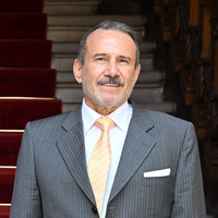 Elmer Schialer Salcedo