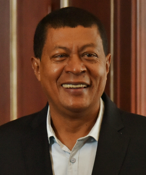 Hernando González
