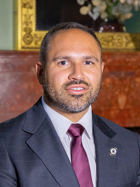 Stefano V Famiglietti