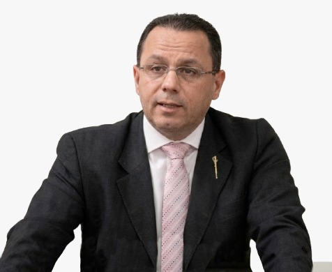 Alexander Yánez