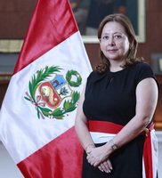 Magnet Carmen Marquez Ramirez