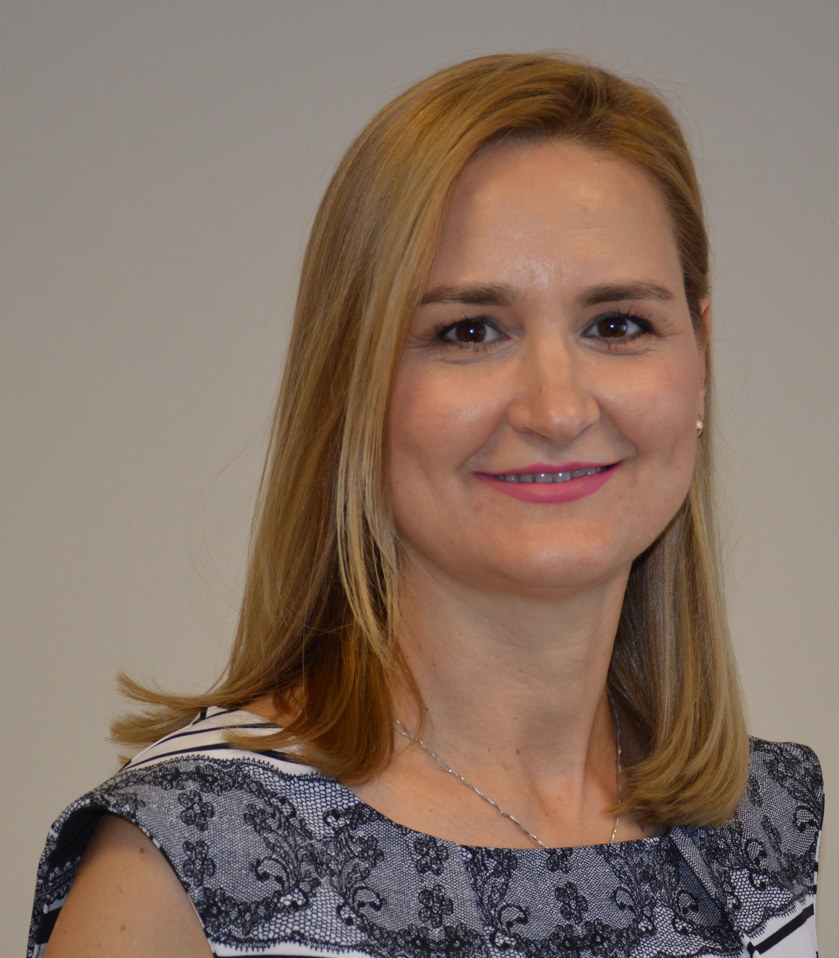 Elina Viviana Nicoloff
