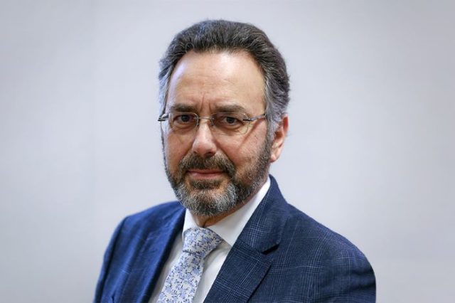 Porfírio Simoes De Carvalho E Silva