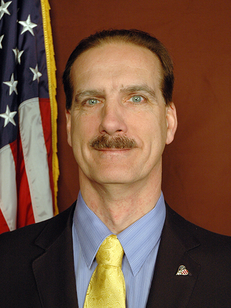 Robert D Phillips