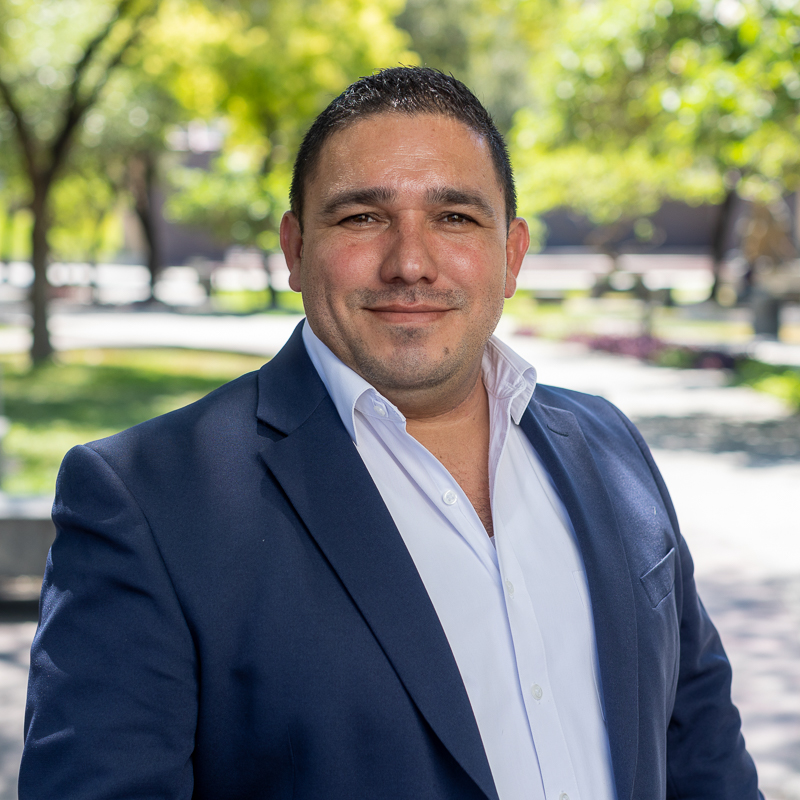 Gabriel Valdez De León
