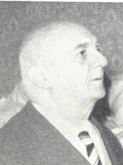 Ezio Gray
