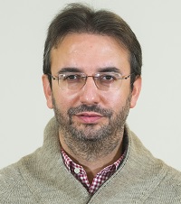 Vicente Navarro