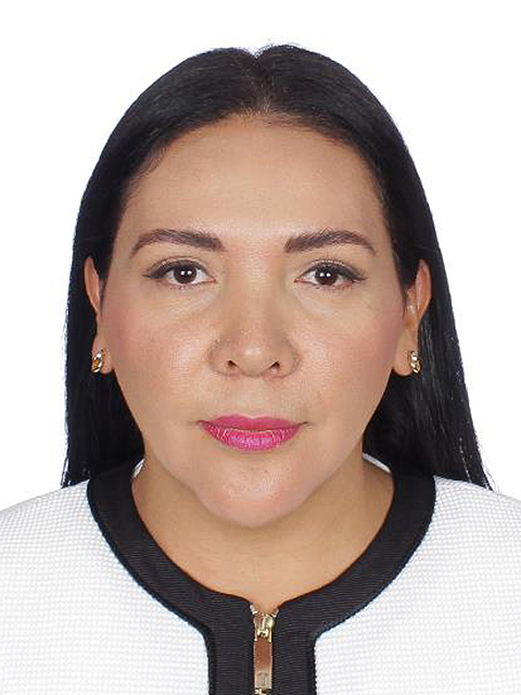 Adriana Campos Huirache