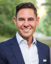 Jacob R. Oliveira