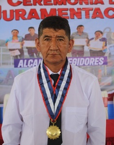 Efrain Flores Vicente