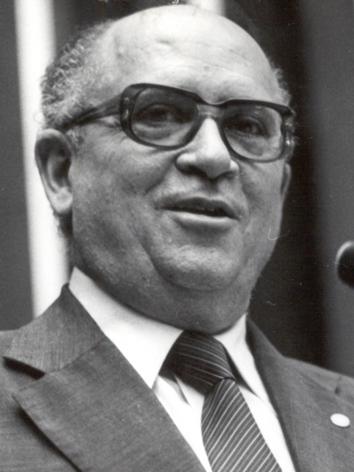 Evandro Ayres De Moura