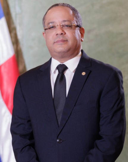 Napoleón R. Estévez Lavandier