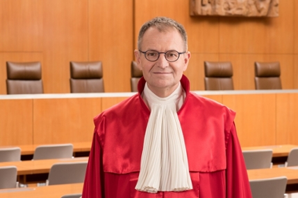 Peter Frank
