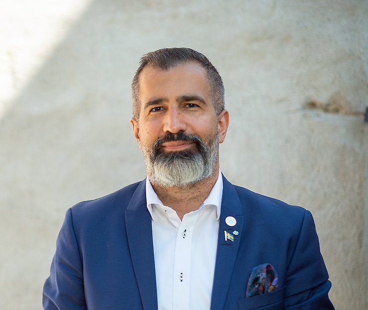 Alireza Akhondi
