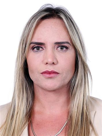 Celina Leao Hizim Ferreira